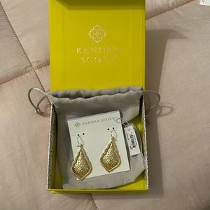 Kendra Scott Earrings.  Brand new